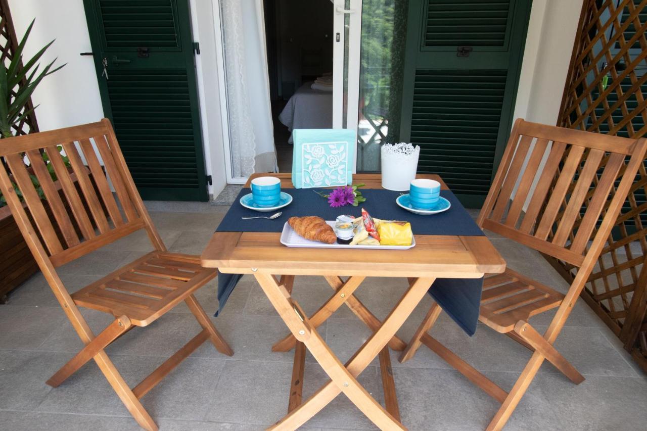 Un Posto Al Sole Bed & Breakfast Molino Nuovo  Ngoại thất bức ảnh
